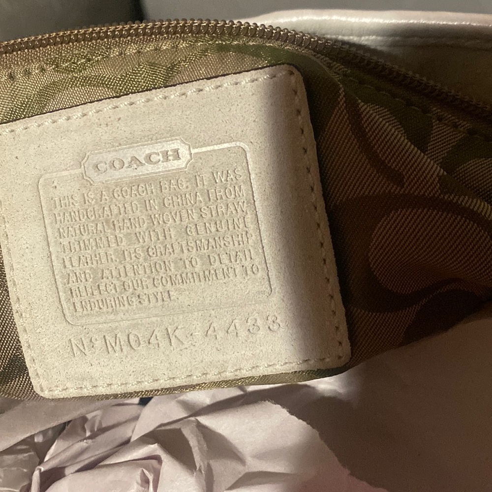 Coach Limited Edition Tote & Woven Clutch! - Picture 8 of 16